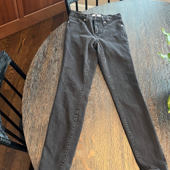 Madewell jeans.  Excellent condition. - Picture 1 of 4